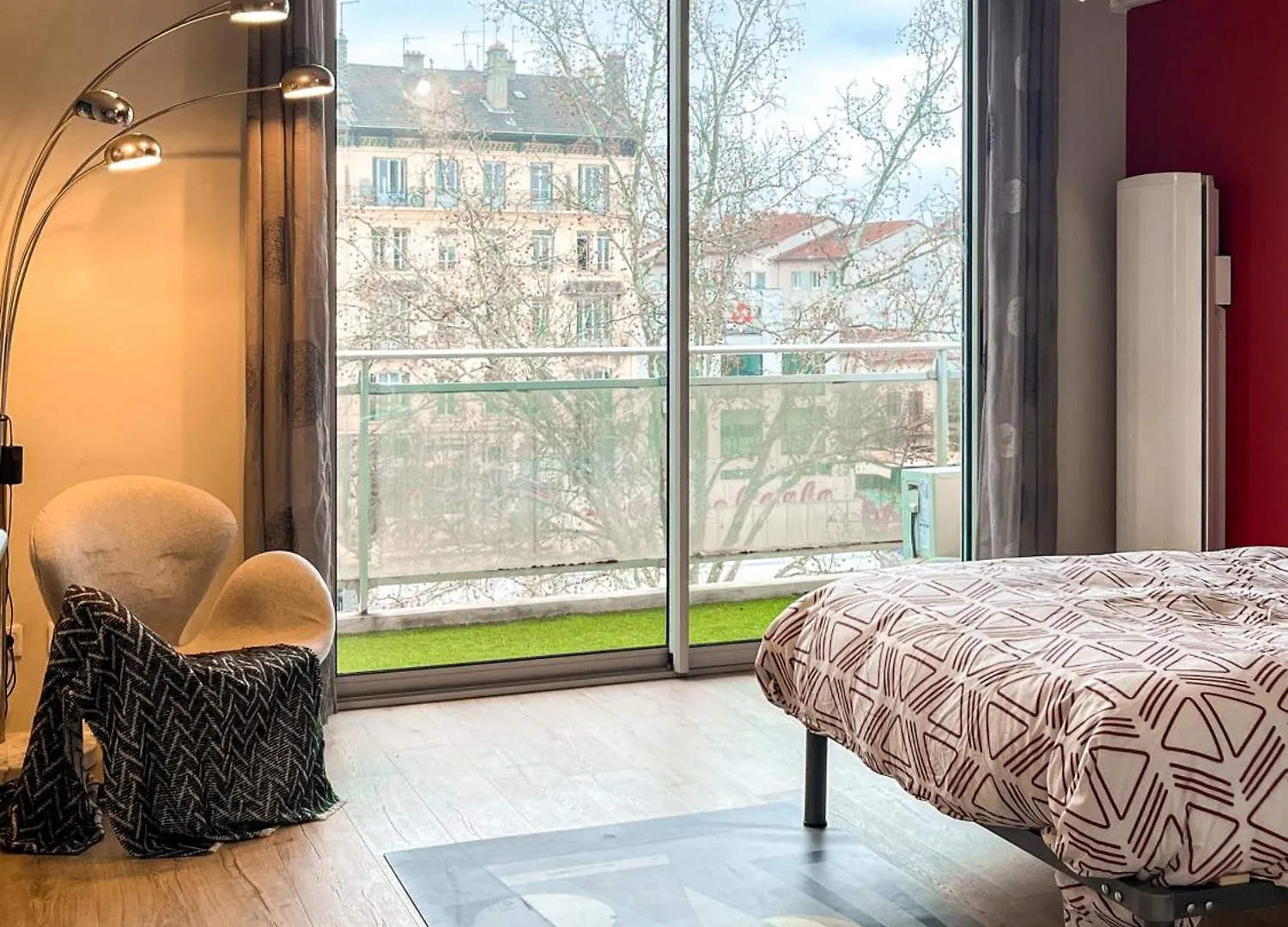 Apartment Le Fort - T2 Cosy - Place Des Freres Lumiere Lyon
